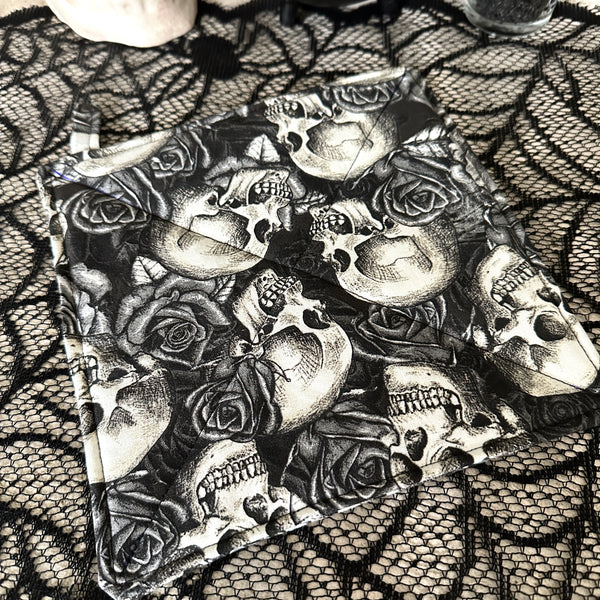 Skulls & Roses Pot Holder - Halloween Pot Holder Hot Pad