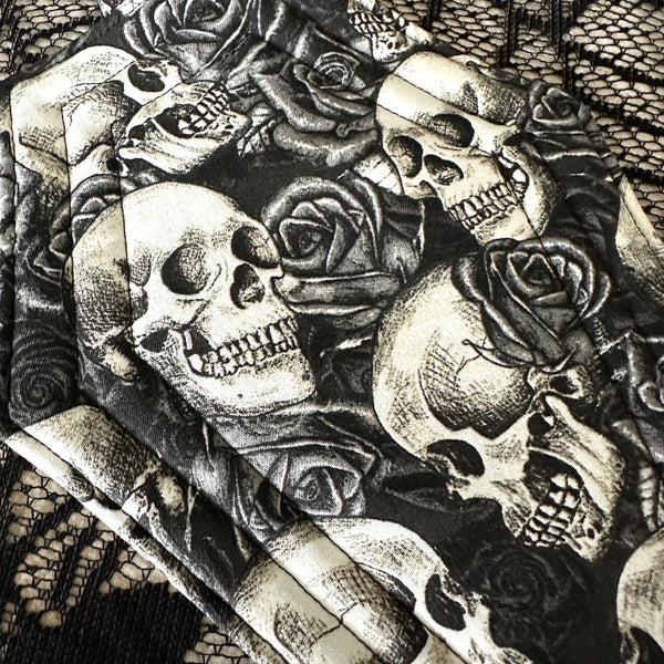 Coffin Pot Holder - Skulls & Roses