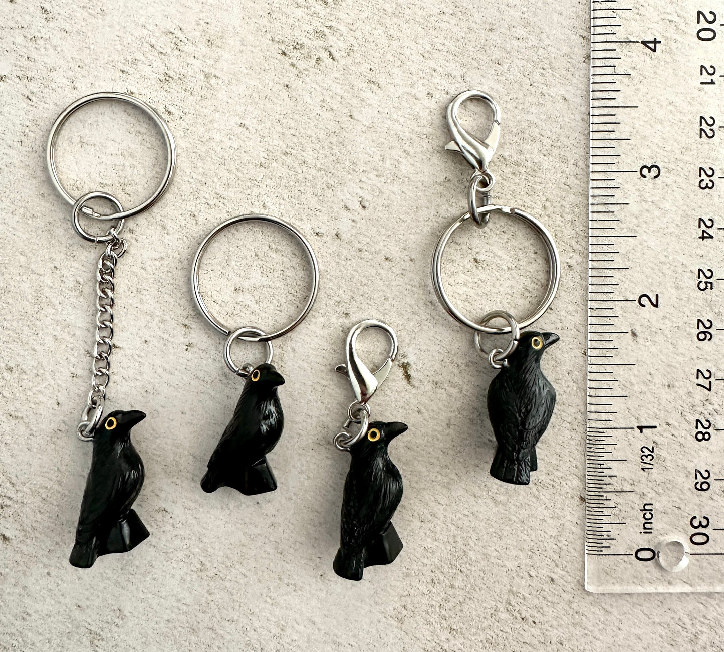 Crow Raven Bag Charm Keychain – Spooky Zipper Pull for Goths, Witches & Horror Fans