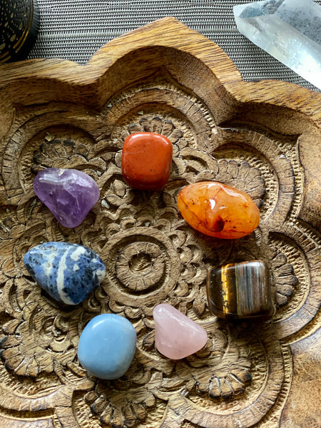 Chakra Crystals 7 Stone Set With Satin Bag