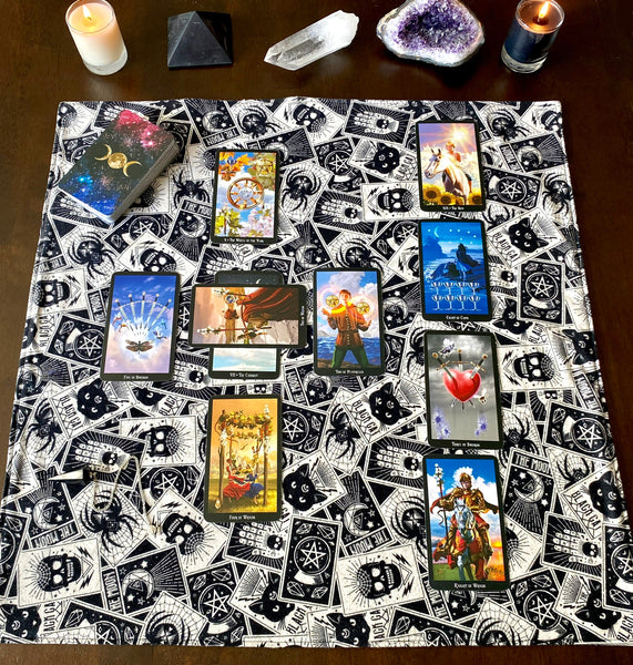 Tarot Spread Cloth - Tarot Reading Cloth - Altar Cloth