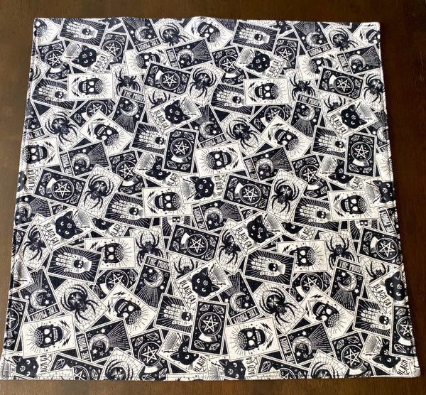 Tarot Spread Cloth - Tarot Reading Cloth - Altar Cloth