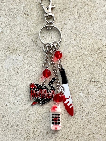 90s Slasher Bloody Phone & Knife Keychain - Retro Horror Movie Fan Bag Charm
