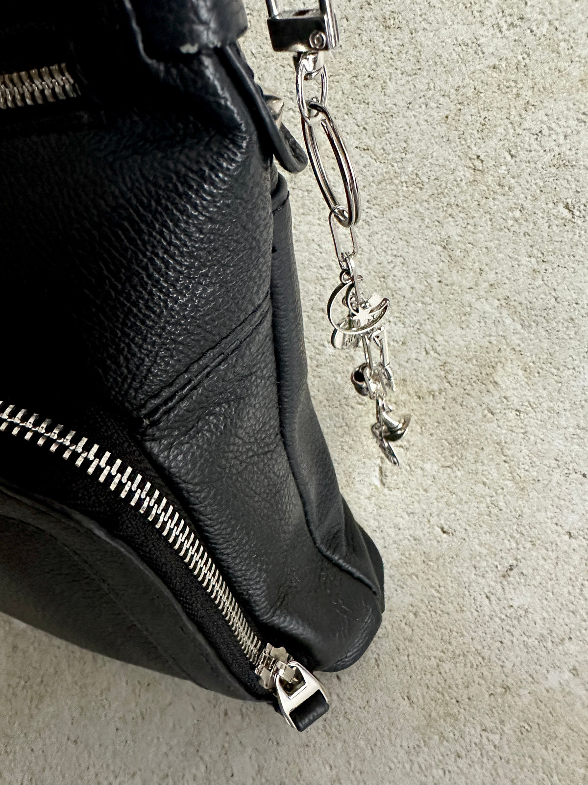 Witchy Bag Charm Keychain – Silver Pentacle, Moon, Witch Hat & Star Charm for Witches