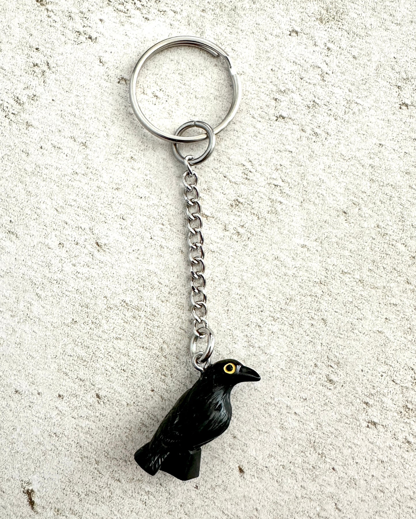 Crow Raven Bag Charm Keychain – Spooky Zipper Pull for Goths, Witches & Horror Fans